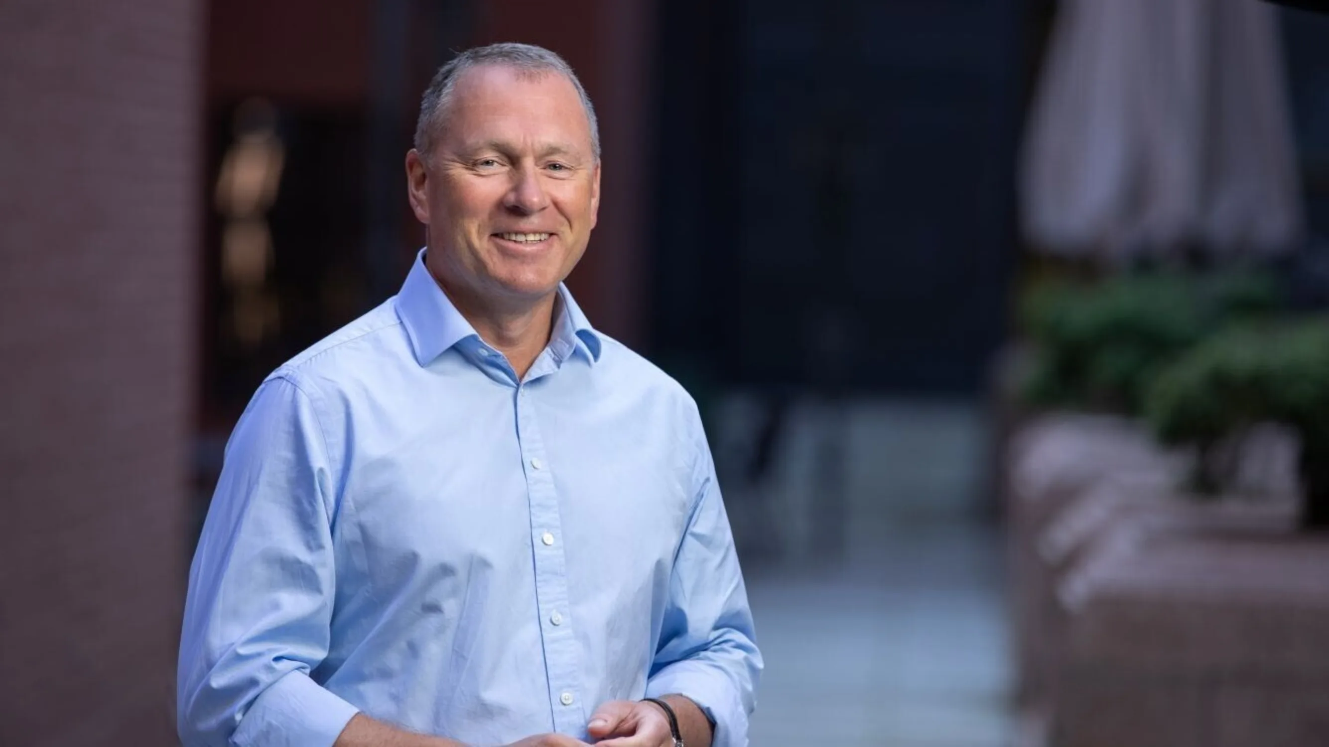 Nicolai Tangen casual